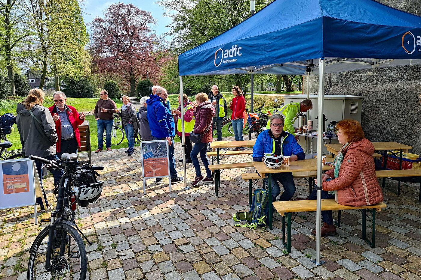 Treff am ADFC Pavillion