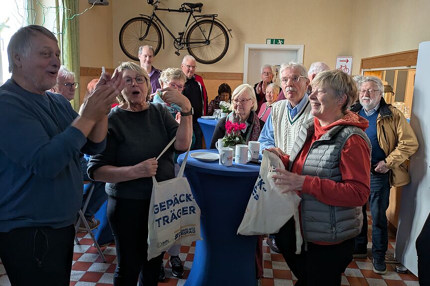 Manfred Döpper, Theresa Ostendorf und Maria Heinemann (v.l.)