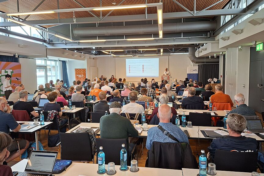 Plenum Das Plenum der Versammlung